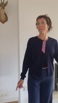 Cardigan Louisa BM/R gilet laine bleu marine made in Belgium