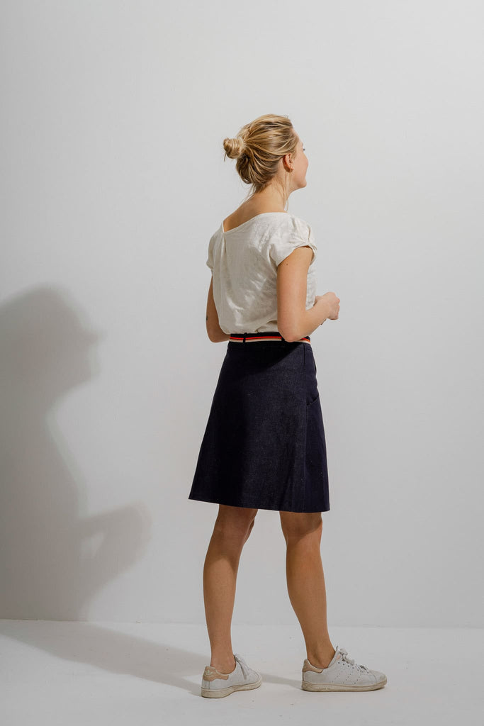 Natacha Cadonici - Skirt Nine Jeans - jupe designer belge coupe en a coton jeans Oekotex bleu indigo avec ceinture orange fluo mangue lurex brillant made in Belgium