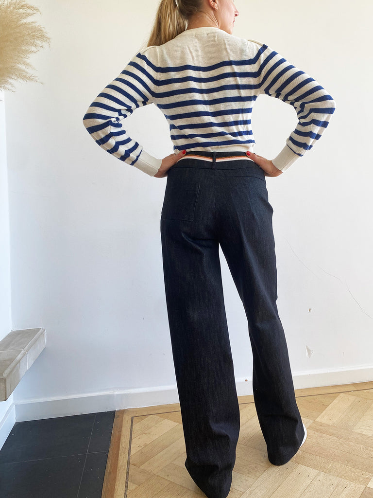 natacha cadonici pantalon large Cotton Oekotex jeans anthracite créateur belge bruxelles sustainable fashion designer belge mode écoresponsable mode durable fait en Belgique fait à Bruxelles styliste belge Belgian fashion designer économie circulaire less is more j’achète belge ik Koop belgisch circuit court made in Belgium économie locale made in brussels shopping brussels who made my clothes ik Koop belgisch circuit court Belgian design made in Belgium