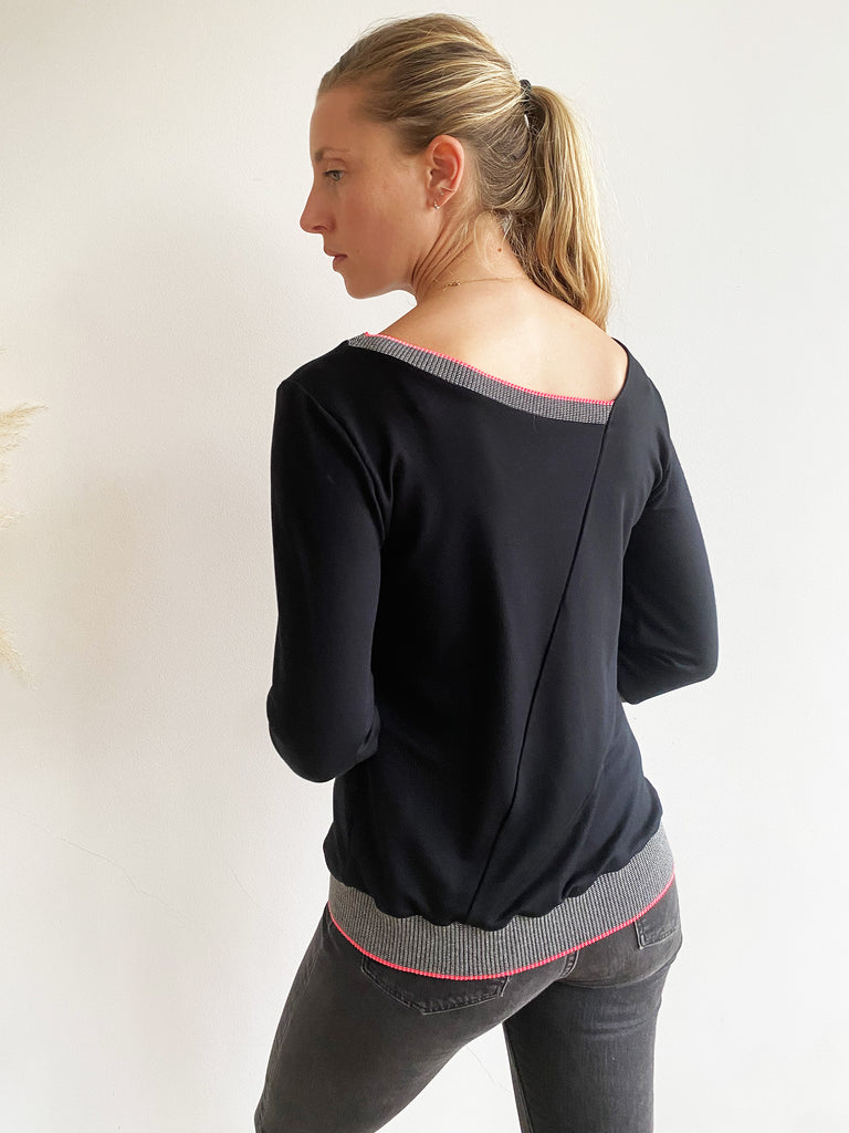 natacha cadonici tee shirt sweat jersey viscose Oekotex noir rose fluo asymétrique reversible créateur belge bruxelles sustainable fashion designer belge mode écoresponsable mode durable fait en Belgique fait à Bruxelles styliste belge Belgian fashion designer économie circulaire less is more j’achète belge ik Koop belgisch circuit court made in Belgium économie locale made in brussels shopping brussels who made my clothes ik Koop belgisch circuit court Belgian design made in Belgium 